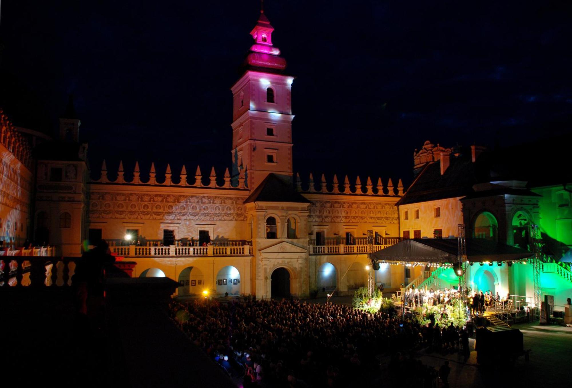 Zamek W Krasiczynie Otel Dış mekan fotoğraf