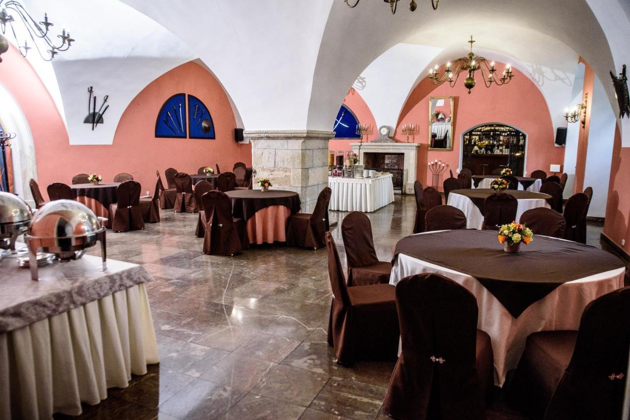 Zamek W Krasiczynie Otel Dış mekan fotoğraf